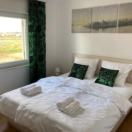 Apartmani Dorijan Vrsi Dış mekan fotoğraf