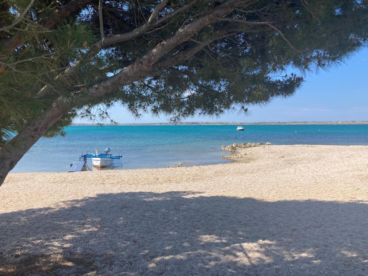 Apartmani Dorijan Vrsi Dış mekan fotoğraf