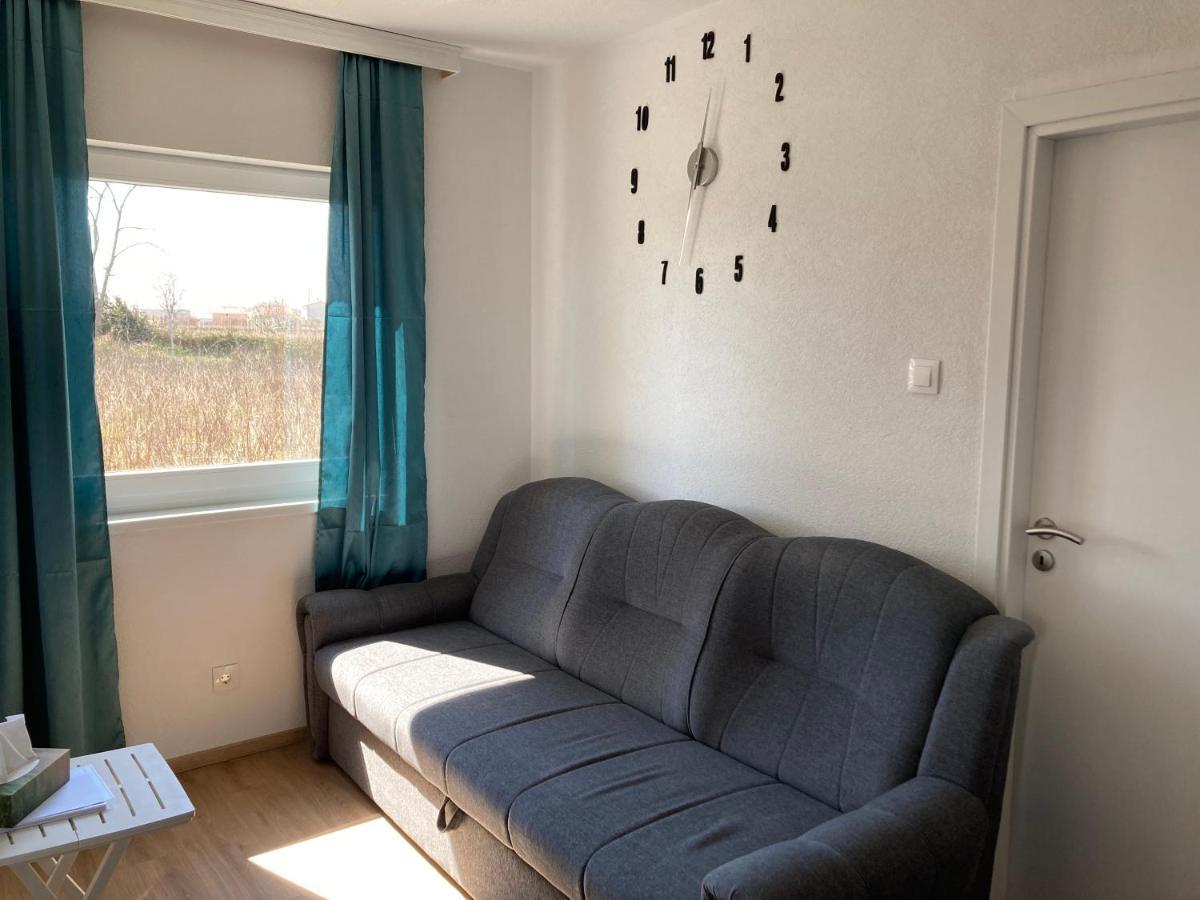 Apartmani Dorijan Vrsi Dış mekan fotoğraf
