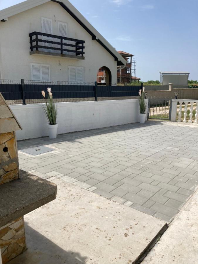 Apartmani Dorijan Vrsi Dış mekan fotoğraf